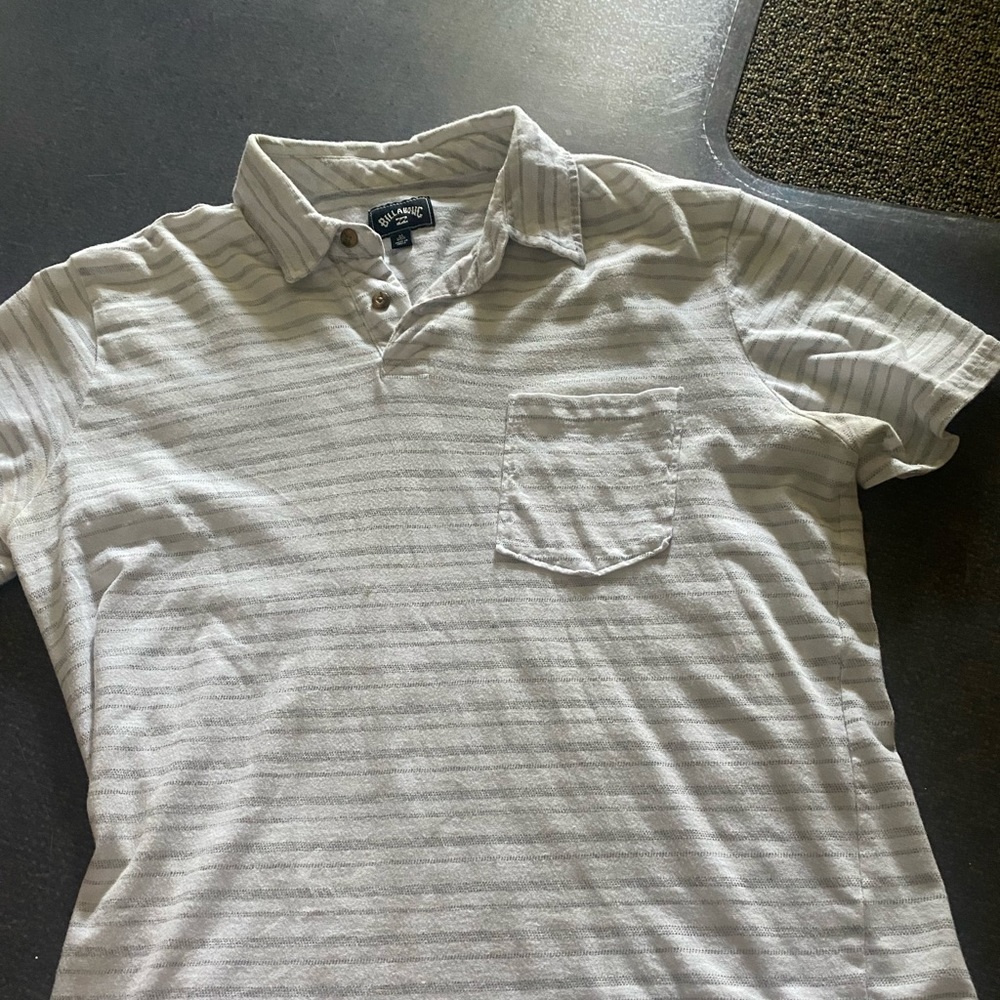 Men’s Billabong t shirt